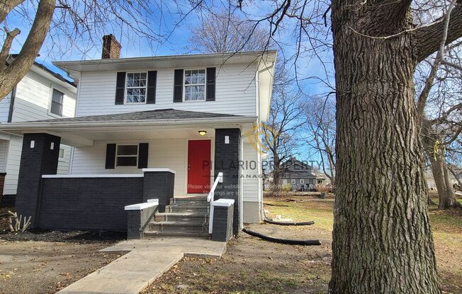$500 OFF MOVE-IN SPECIAL!!! Woodruff Place 3 Bedroom / 1.5 Bath Home!