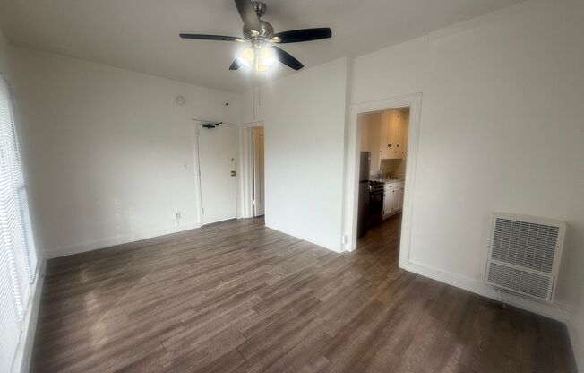 1 bed, 1 bath, 475 sqft, $1,750, Unit 02