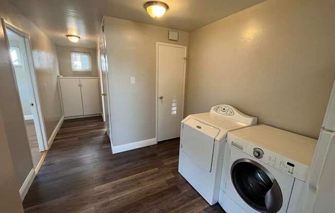 1 bed, 1 bath, 690 sqft, $1,195, Unit 5