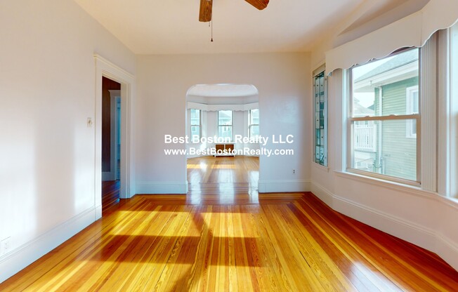 24 MAYBERRY AVE