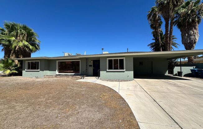Midcentury 3-Bedroom Home Near the Las Vegas Strip