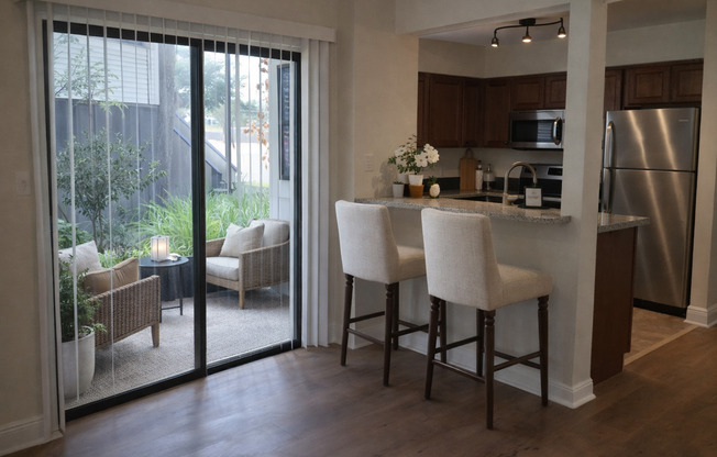 Gorgeous first floor 2/2 condo x Rent @  Winter Park in front of Full Sail!