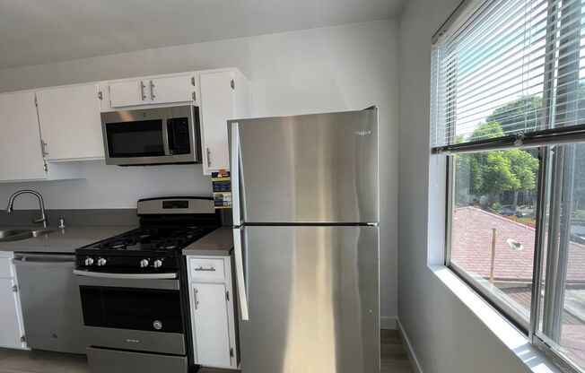 Studio, 1 bath, 615 sqft, $1,748, Unit 234