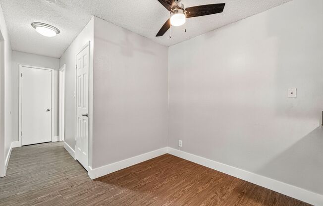 1 bed, 1 bath, 589 sqft, $1,400, Unit 08