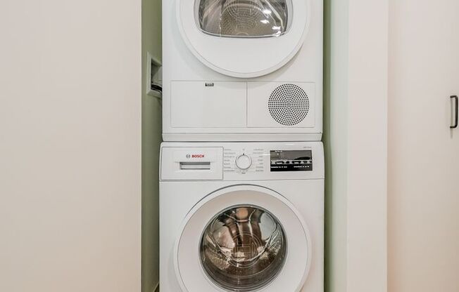 1 bed, 1 bath, 389 sqft, $2,575, Unit 309