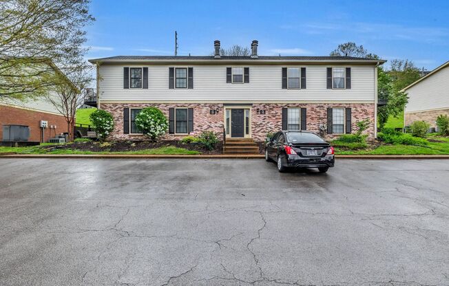 Spotless home in the most convenient location off Old Hickory Blvd