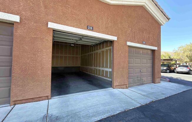3 beds, 2 baths, $1,680, Unit # 1208