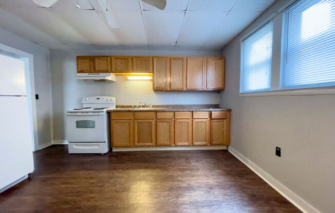 710 W Kilgore Ave