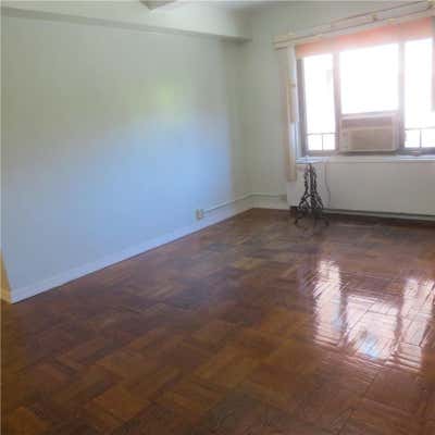 1651 METROPOLITAN AVE