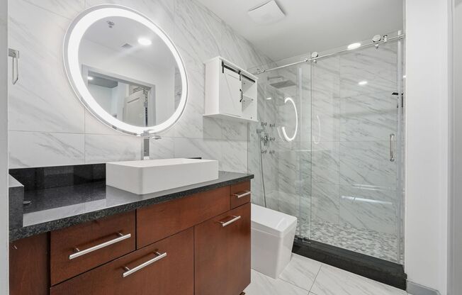 1 bed, 1 bath, $2,095, Unit UNIT 2008