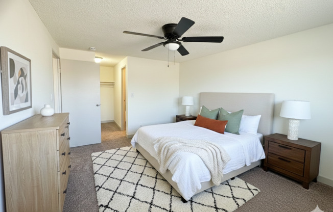 2 beds, 2 baths, 810 sqft, $1,199, Unit B-214