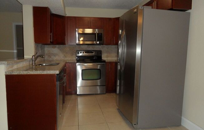 2-Bed, 2-Bath Apartment with Balcony. Ready to MOVE-IN!