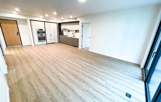 2 beds, 2 baths, 1,100 sqft, $6,495, Unit 401