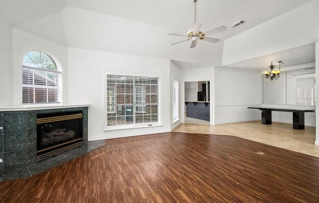 4615 CASHEL SPG DR