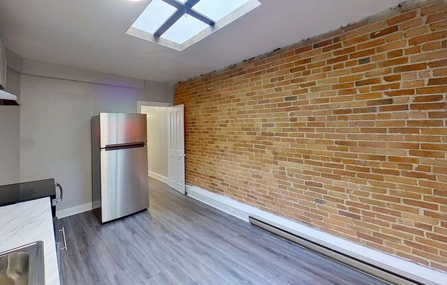 Studio, 1 bath, 450 sqft, $1,149, Unit 50-4