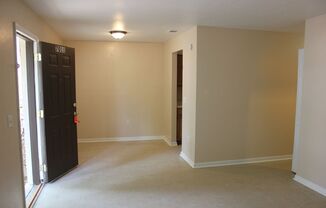 2 beds, 1 bath, $1,075