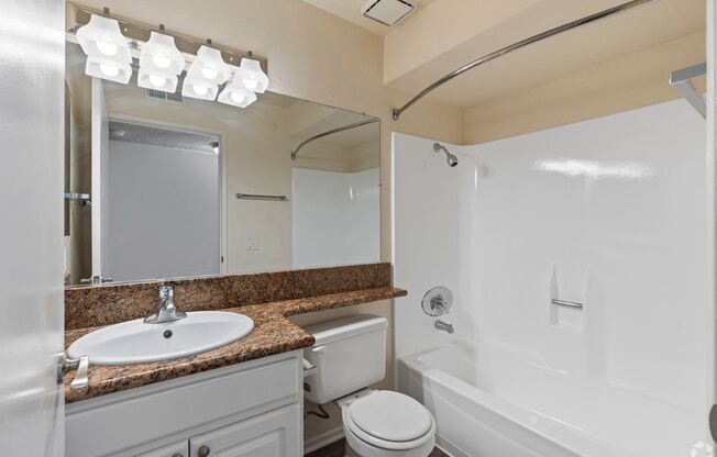 2 beds, 2 baths, 967 sqft, $2,620, Unit # 020