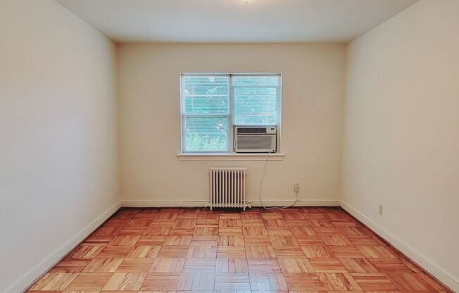 1 bed, 1 bath, 575 sqft, $1,775, Unit 1218-105