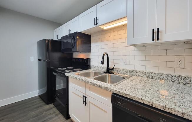 1 bed, 1 bath, 480 sqft, $1,049