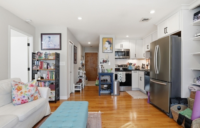 1 bed, 1 bath, 520 sqft, $3,300, Unit 302