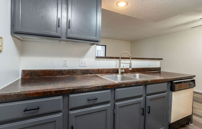 Studio, 1 bath, 384 sqft, $595, Unit 2110