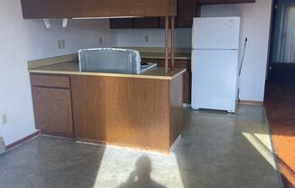 2 beds, 1 bath, 712 sqft, $850, Unit 30