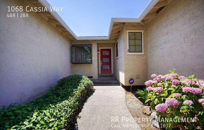 1068 CASSIA WAY