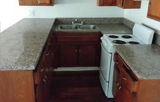 Studio, 1 bath, 400 sqft, $1,495, Unit 08