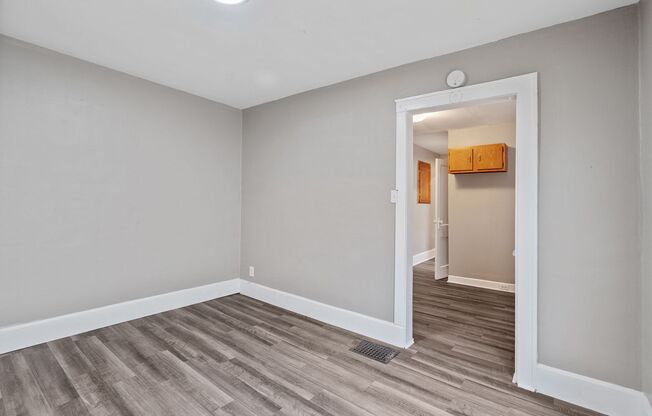 Cute 1 bed 1 bath. Close to everything!