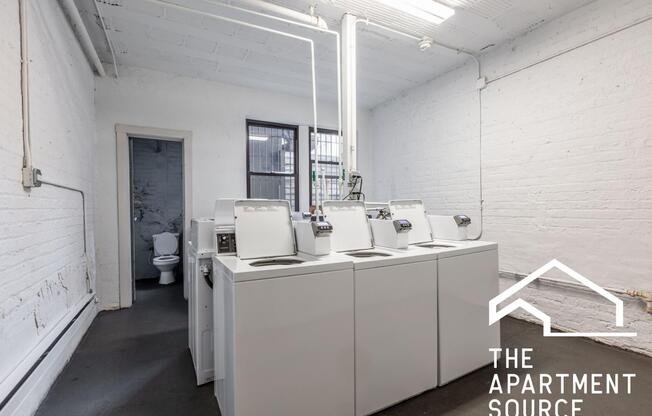 Studio, 1 bath, 500 sqft, $1,650, Unit Main