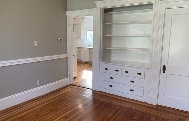 87 MONTCLAIR
