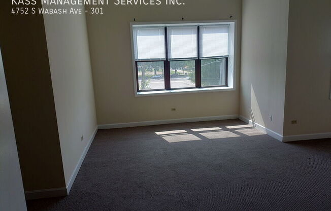 4752 S Wabash Ave