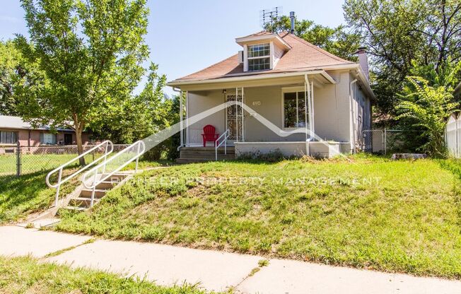 Quaint Home with Fenced Back Yard and 1 Car Garage