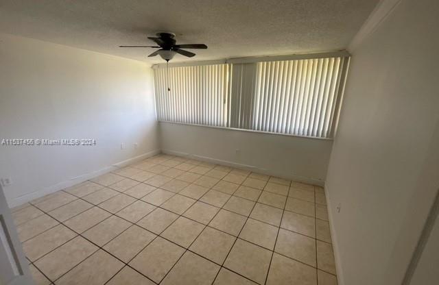 1750 W 56 ST