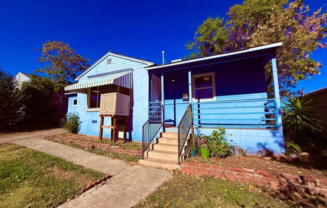 Beautifully renovated 3-bedroom, 1-bath home, perfectly situated just moments away from the scenic Lake Oroville.