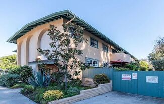 Perfectly Located 1BD/1BA Condo Near Mission Bay! Only $2,295/mo!