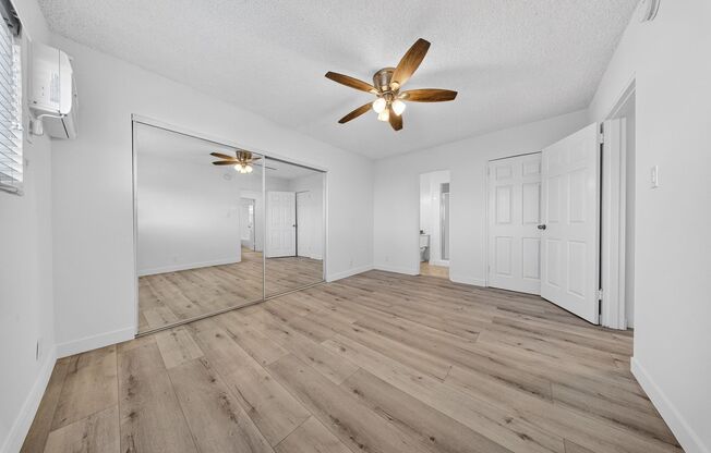 2 beds, 2 baths, $2,800, Unit 017#201