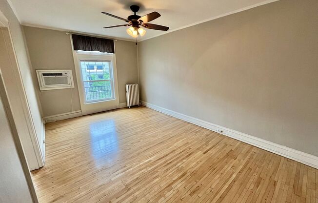 1 bed, 1 bath, 650 sqft, $1,225, Unit 311