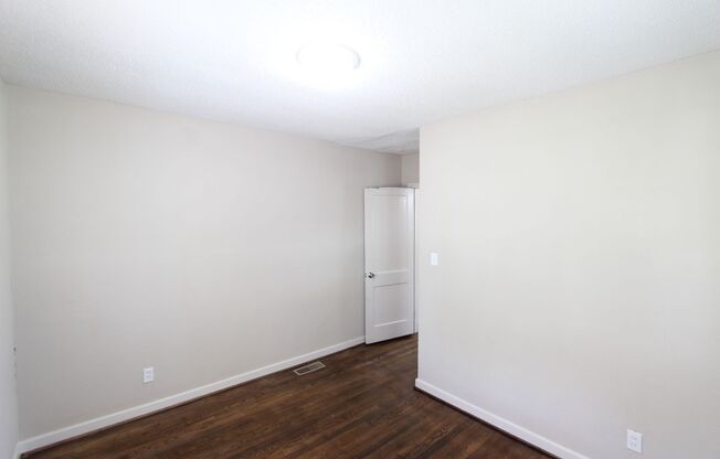 3 BR 1BA - Cute and Classic Charmer!!
