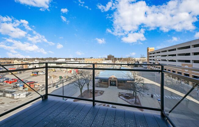 1 bed, 1 bath, 521 sqft, $1,525, Unit 411