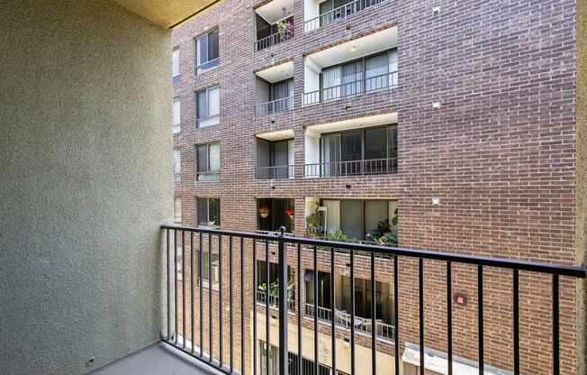 2 beds, 2 baths, 1,150 sqft, $3,698, Unit 206