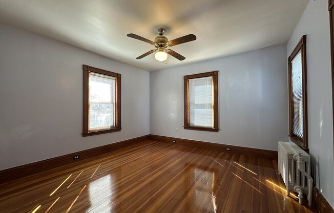 4 beds, 1.5 baths, 1,632 sqft, $3,800