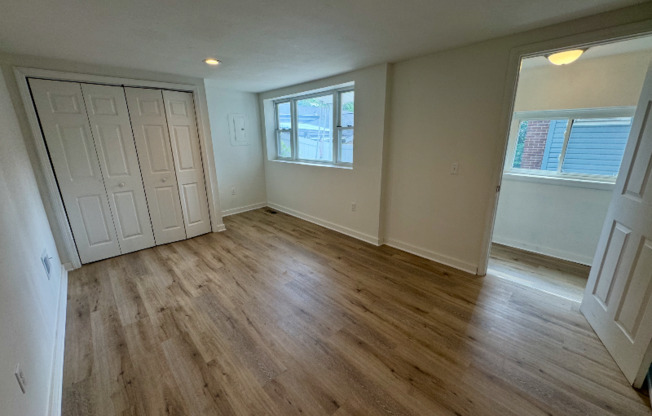4345 DAKOTA ST