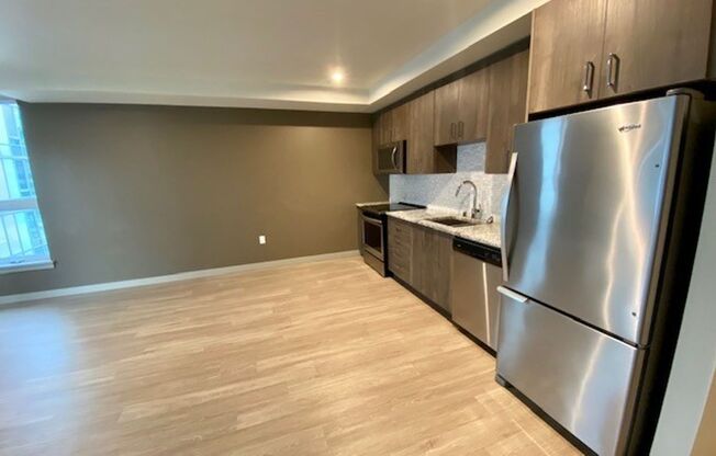 1 bed, 1 bath, 715 sqft, $1,650, Unit 206-MFTE