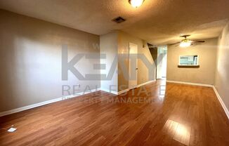 2 beds, 1.5 baths, $975