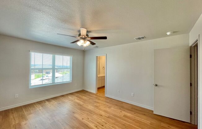 3 beds, 3 baths, 1,455 sqft, $1,550, Unit 1806 B Montell Street