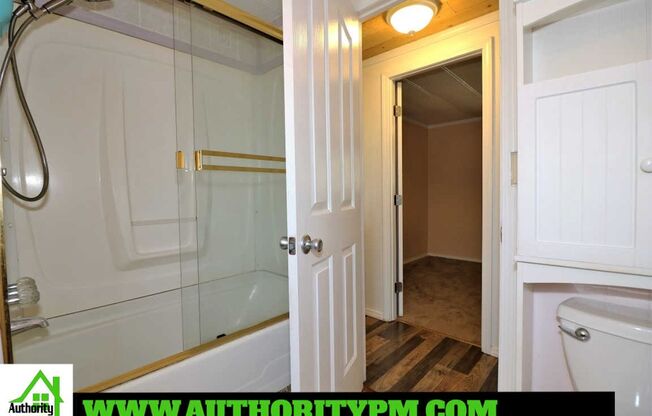 2 beds, 1 bath, $1,475