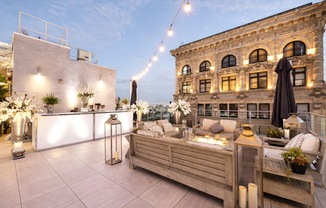 1 bed, 1 bath, 555 sqft, $3,100, Unit 812