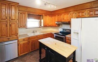 3 beds, 2 baths, $1,700