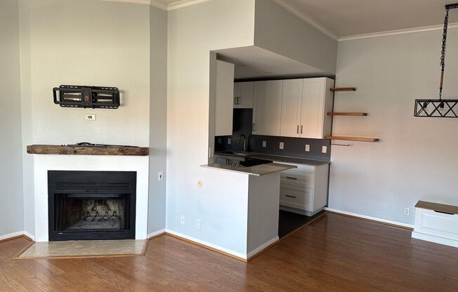2 BR/2BA Kensington Condominium with Garage